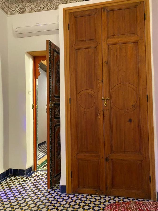 Riad Phoenix Fès Exteriör bild