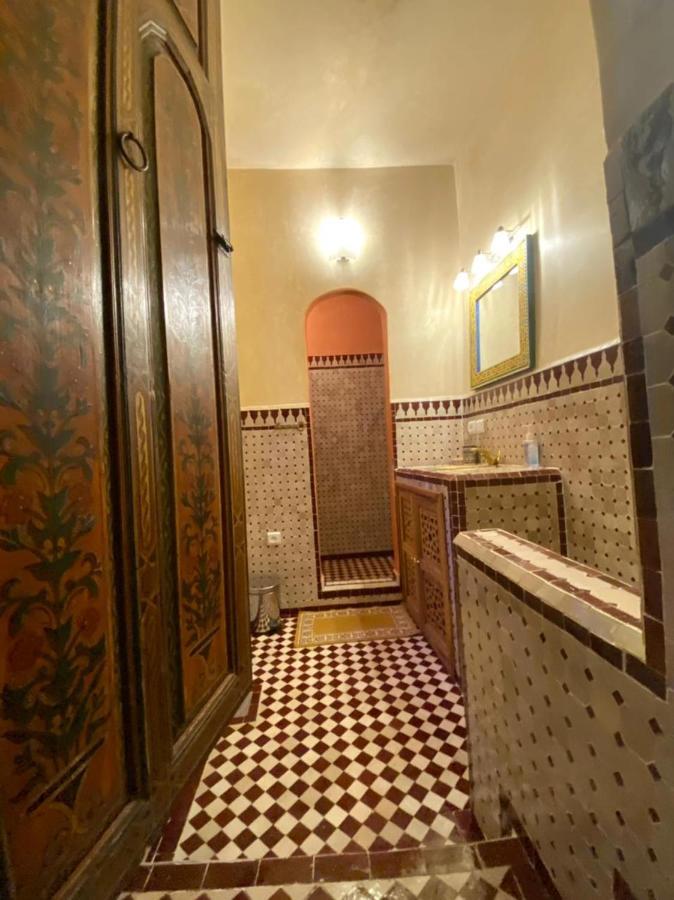 Riad Phoenix Fès Exteriör bild