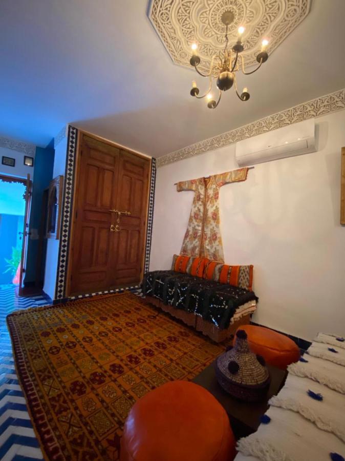 Riad Phoenix Fès Exteriör bild