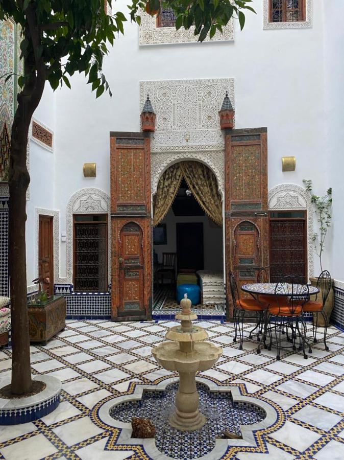 Riad Phoenix Fès Exteriör bild