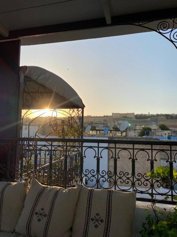 Riad Phoenix Fès Exteriör bild